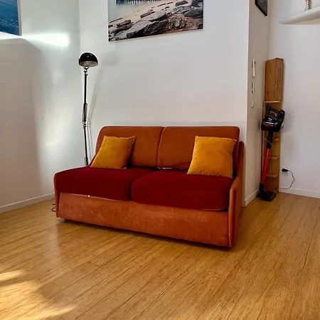 Confortable T2 De 50 M2 Avec Parking Prive Bruges Exterior photo